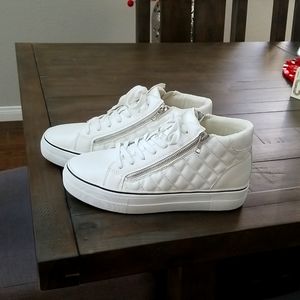 Steve Madden Quilted Kicks